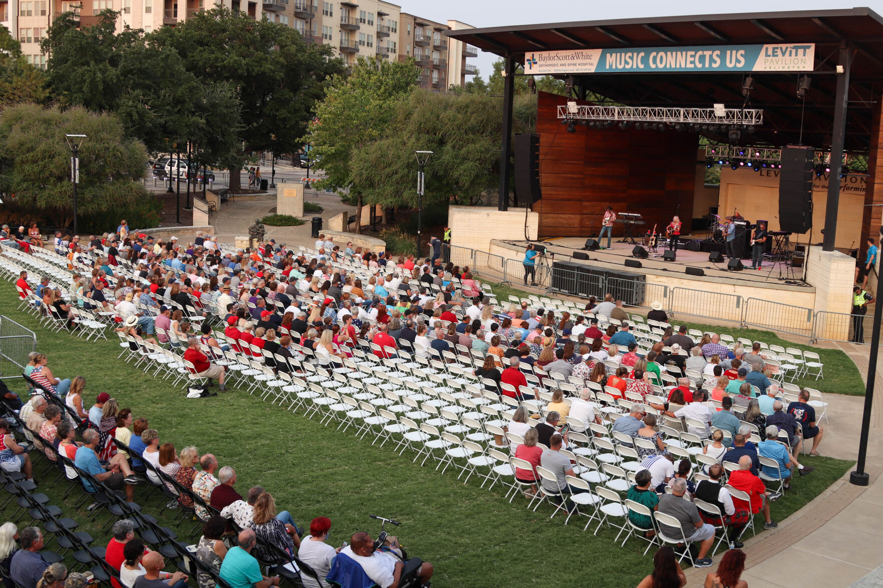 Levitt Pavilion hosts Stars, Stripes and Remembrance concert for the 20th anniversary of 9/11